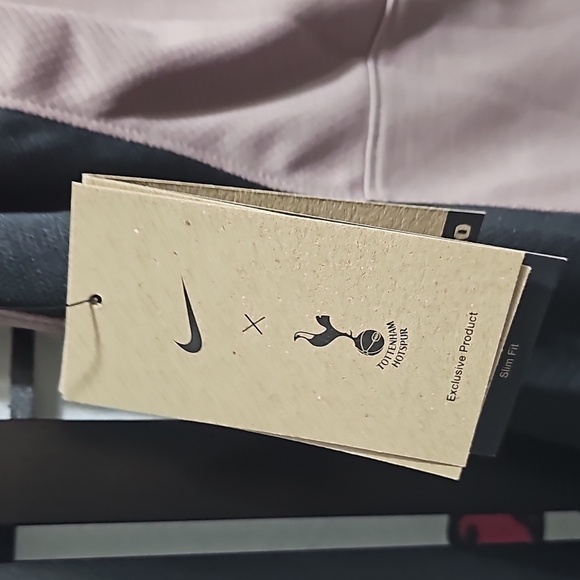 Nike Tottenham Hotspur‎ AIA Slim Fit Jersey Shirt Size Medium New - Picture 10 of 14